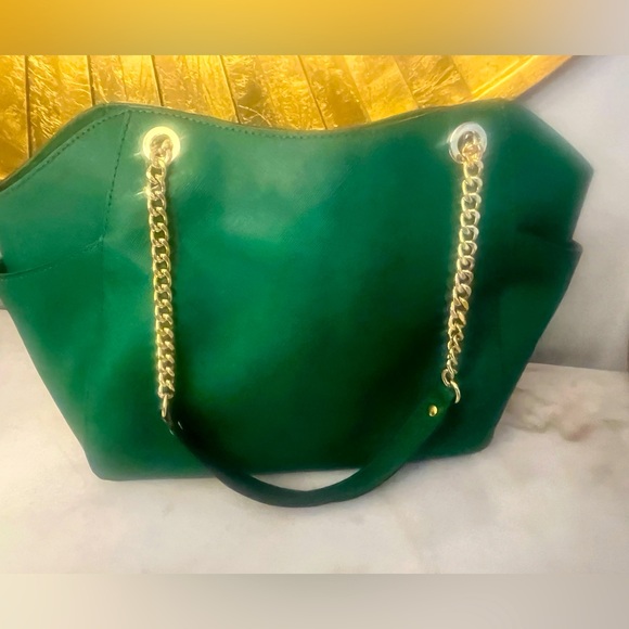 Michael Kors Saffiano Leather Jet Set Shoulder Bag in Emerald Green - Picture 5 of 7